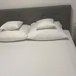 Palm Blues 아파트