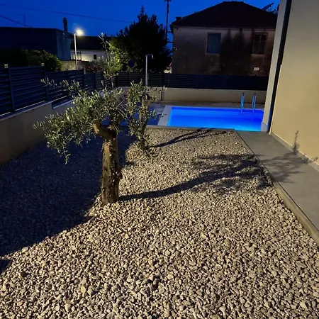Palm Blues * Vodice