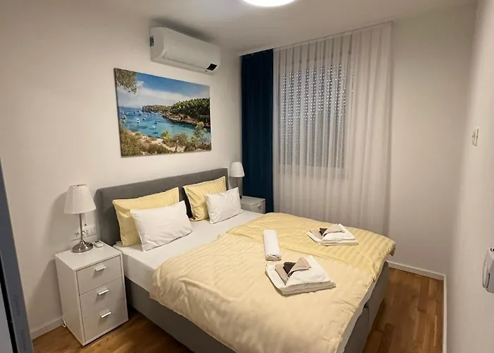 Palm Blues Βόντιτσε