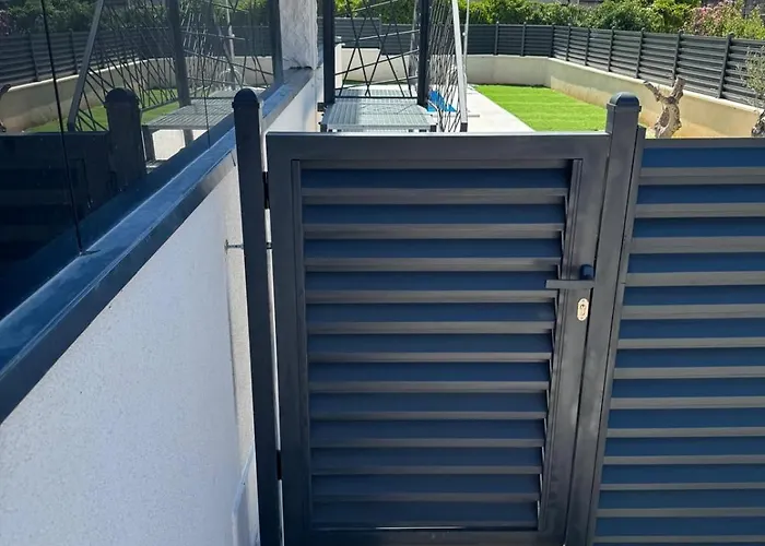 Διαμέρισμα Palm Blues *