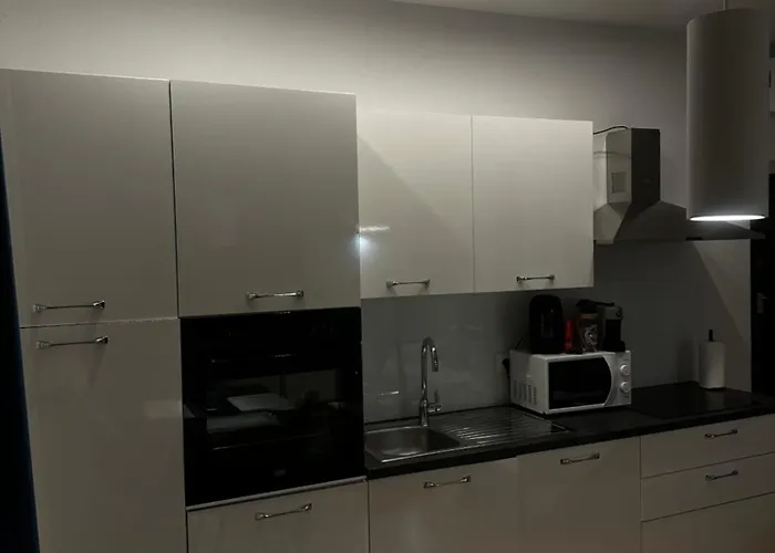 Palm Blues Βόντιτσε