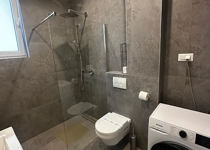 Palm Blues Βόντιτσε